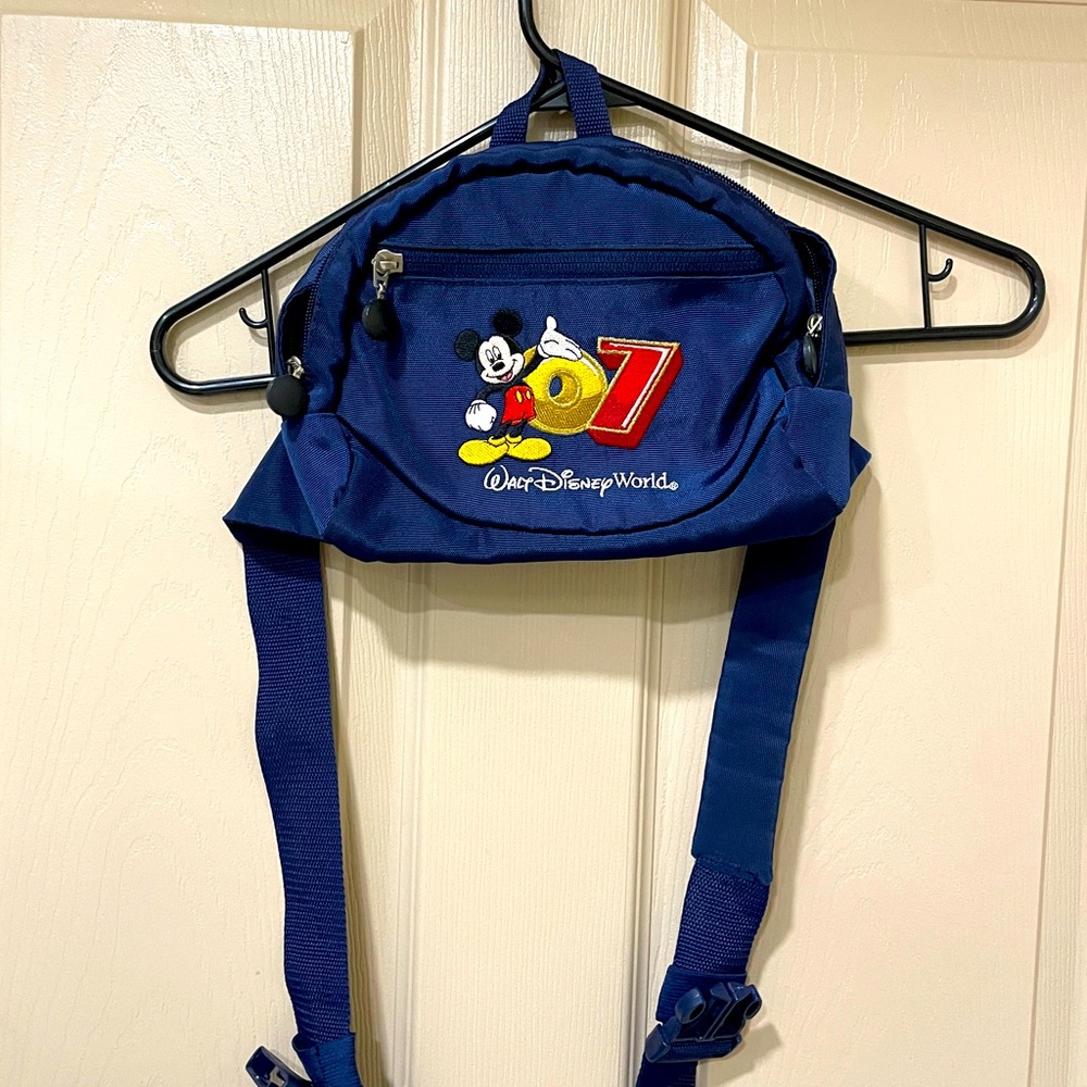 Vintage Walt Disney World 2007 blue fanny pack crossbody Y2K